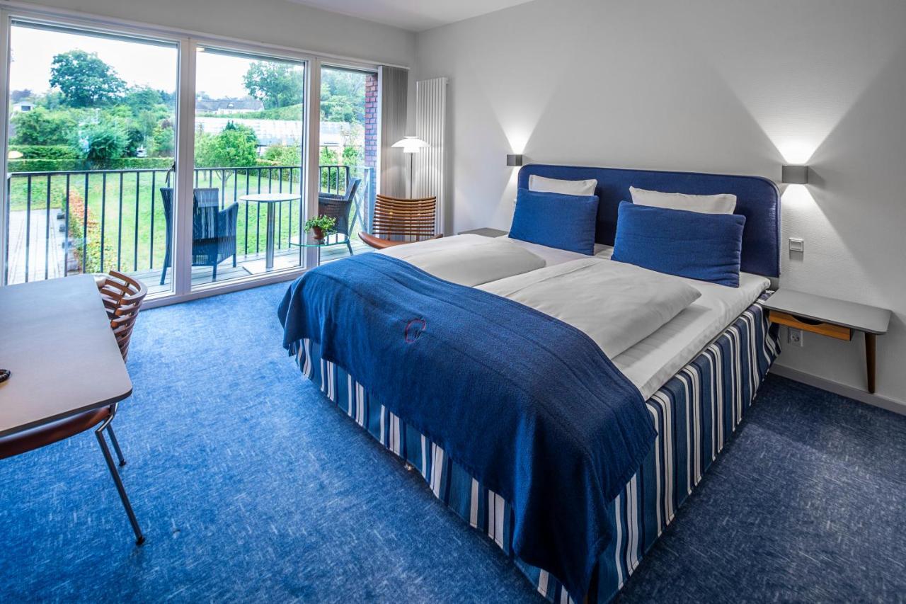 Molskroen Strandhotel Ebeltoft Exteriör bild